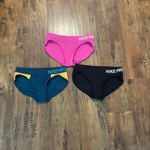 Nike Dri-FIT Teal Activewear